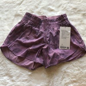 Lululemon tracker shorts